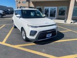 Used 2022 Kia Soul LX w/ Technology Package image 2