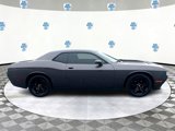 Used 2017 Dodge Challenger SXT image 4