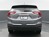 Used 2023 GMC Terrain SLE image 5