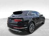 Used 2023 Bentley Bentayga Extended Wheelbase image 3