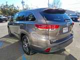Used 2019 Toyota Highlander LE image 5