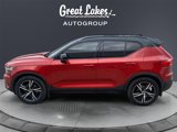 Used 2021 Volvo XC40 T5 R-Design w/ Advanced Package image 2