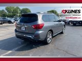Used 2020 Nissan Pathfinder S image 5