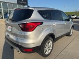 Used 2019 Ford Escape SE image 3