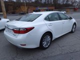 Used 2015 Lexus ES 350 w/ Luxury Package image 3