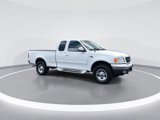 Used 2000 Ford F150 Lariat image 2