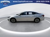 Used 2024 Nissan Altima 2.5 SV image 5
