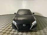 Used 2023 Nissan Altima 2.5 SV w/ SV Premium Package image 3
