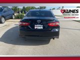 Used 2019 Toyota Camry LE image 5