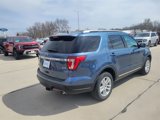 Used 2018 Ford Explorer XLT image 5