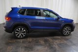 Certified 2022 Volkswagen Taos SE image 3