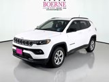 New 2025 Jeep Compass Latitude image 3