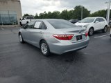 Used 2017 Toyota Camry LE image 2