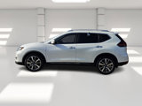 Used 2020 Nissan Rogue SL w/ Premium Package image 2