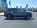Used 2019 Jeep Grand Cherokee Limited w/ Luxury Group II image 2