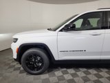 New 2025 Jeep Grand Cherokee Altitude image 2