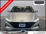 Used 2022 Hyundai Elantra SEL w/ Convenience Package image 2