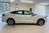Used 2020 Ford Fusion SE image 3