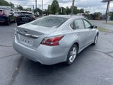 Used 2015 Nissan Altima 2.5 SV image 4