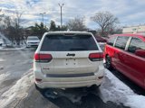 Used 2019 Jeep Grand Cherokee Altitude image 4