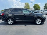 Used 2018 Ford Explorer XLT w/ Equipment Group 202A image 2