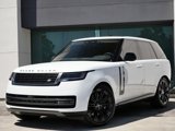Used 2025 Land Rover Range Rover SE image 3
