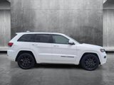 Used 2019 Jeep Grand Cherokee Altitude image 4