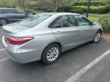 Used 2017 Toyota Camry LE image 4