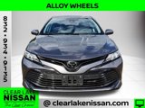 Used 2020 Toyota Camry LE image 2