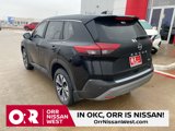Used 2023 Nissan Rogue SV image 3