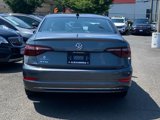 Used 2020 Volkswagen Jetta SE image 4