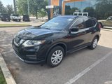 Used 2017 Nissan Rogue S image 3