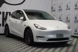 Used 2021 Tesla Model Y Performance image 3