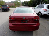 Used 2017 Volkswagen Jetta SE image 4
