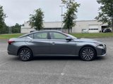 Used 2023 Nissan Altima 2.5 SV image 2