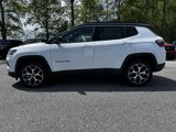 New 2025 Jeep Compass Limited image 4