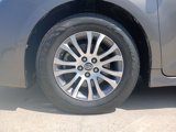 Used 2018 Toyota Sienna XLE image 5
