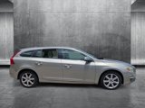Used 2016 Volvo V60 T5 Platinum w/ Climate Package image 4