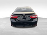 Used 2018 Toyota Camry SE image 4