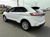 Certified 2023 Ford Edge SEL image 3