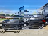 Used 2018 Lincoln Navigator L Reserve w/ Technology Package image 3