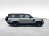 Used 2023 Land Rover Defender 130 X-Dynamic SE image 6