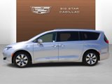Used 2018 Chrysler Pacifica Limited w/ Advanced Safetytec Group image 2