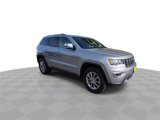 Used 2017 Jeep Grand Cherokee Limited image 2