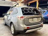 Used 2015 Mitsubishi Outlander SE image 4