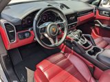 Used 2022 Porsche Cayenne Coupe image 4