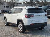 New 2025 Jeep Compass Latitude image 3
