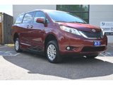 Used 2017 Toyota Sienna image 3