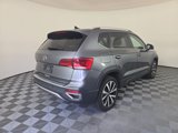 Used 2023 Volkswagen Taos SE w/ Panoramic Sunroof Package image 3