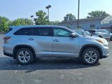 Used 2016 Toyota Highlander Plus image 2